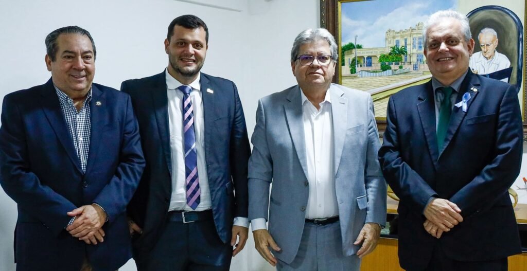 João Azevêdo Recebe Deputado Bosco Carneiro E Prefeito De Alagoa Grande Para Confirmar Apoio A Projeto Politico E Administrativo